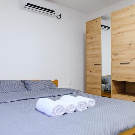 Apartman Dina Soko Banja Exteriör bild