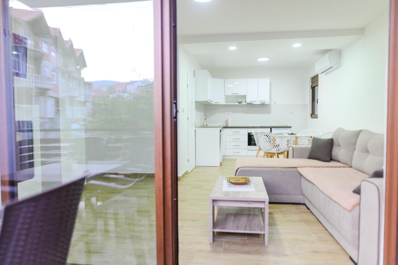Apartman Dina Soko Banja Exteriör bild
