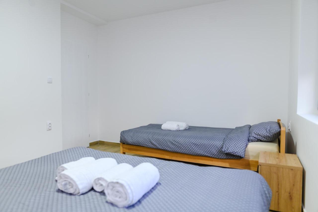 Apartman Dina Soko Banja Exteriör bild